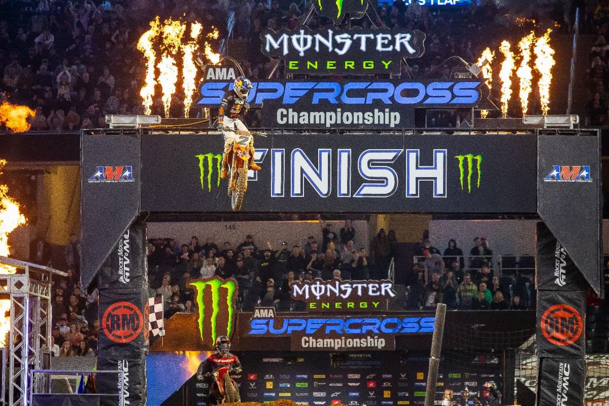 Cooper Webb Wins a Wild Night in Texas with Arlington Supercross Victory