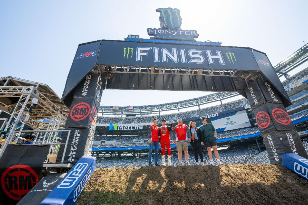 Supercross Celebrates $1M Fundraising Milestone Benefiting St. Jude Children’s Research Hospital