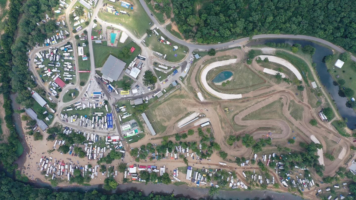 Loretta Lynn MX photo 6