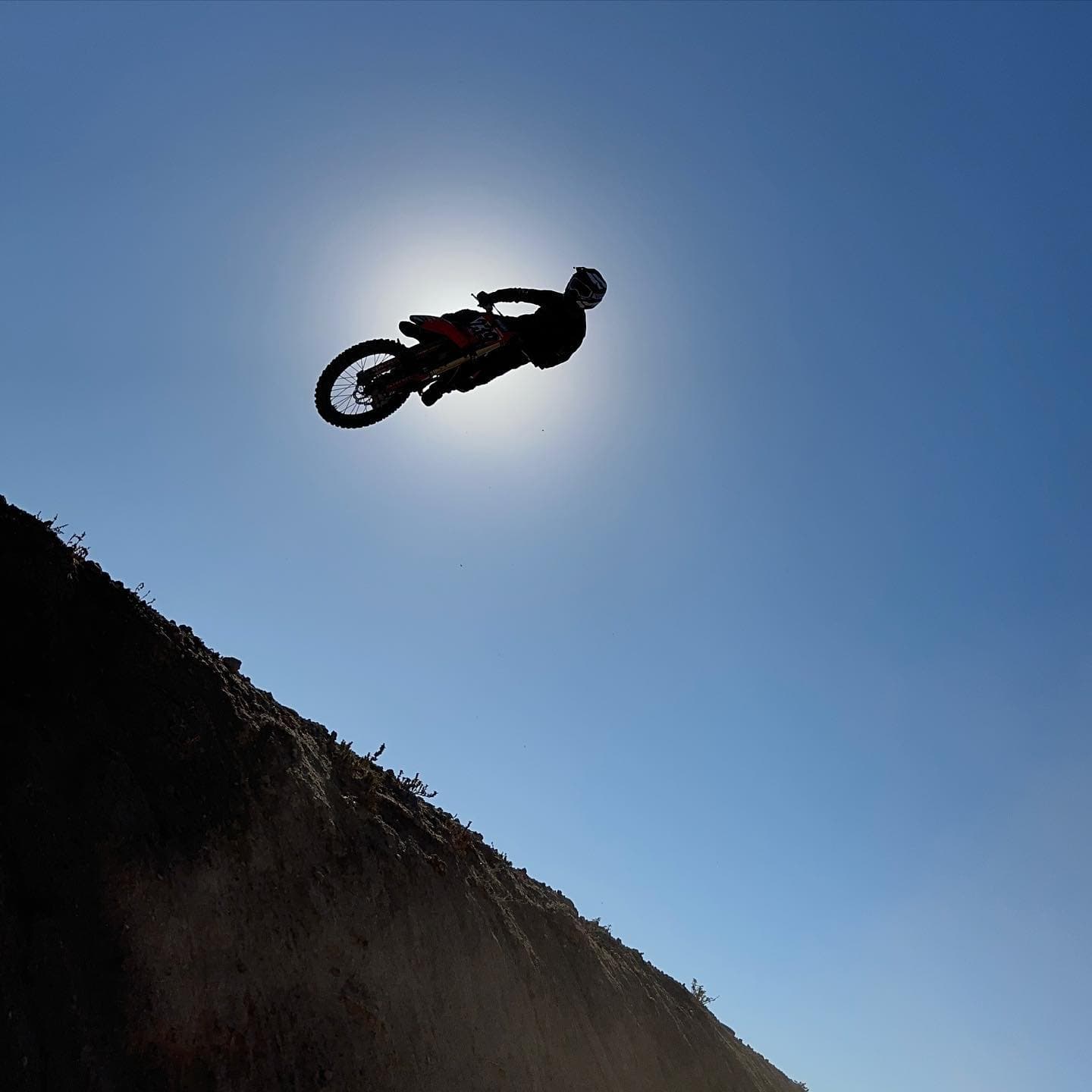 Skyline MX photo 3