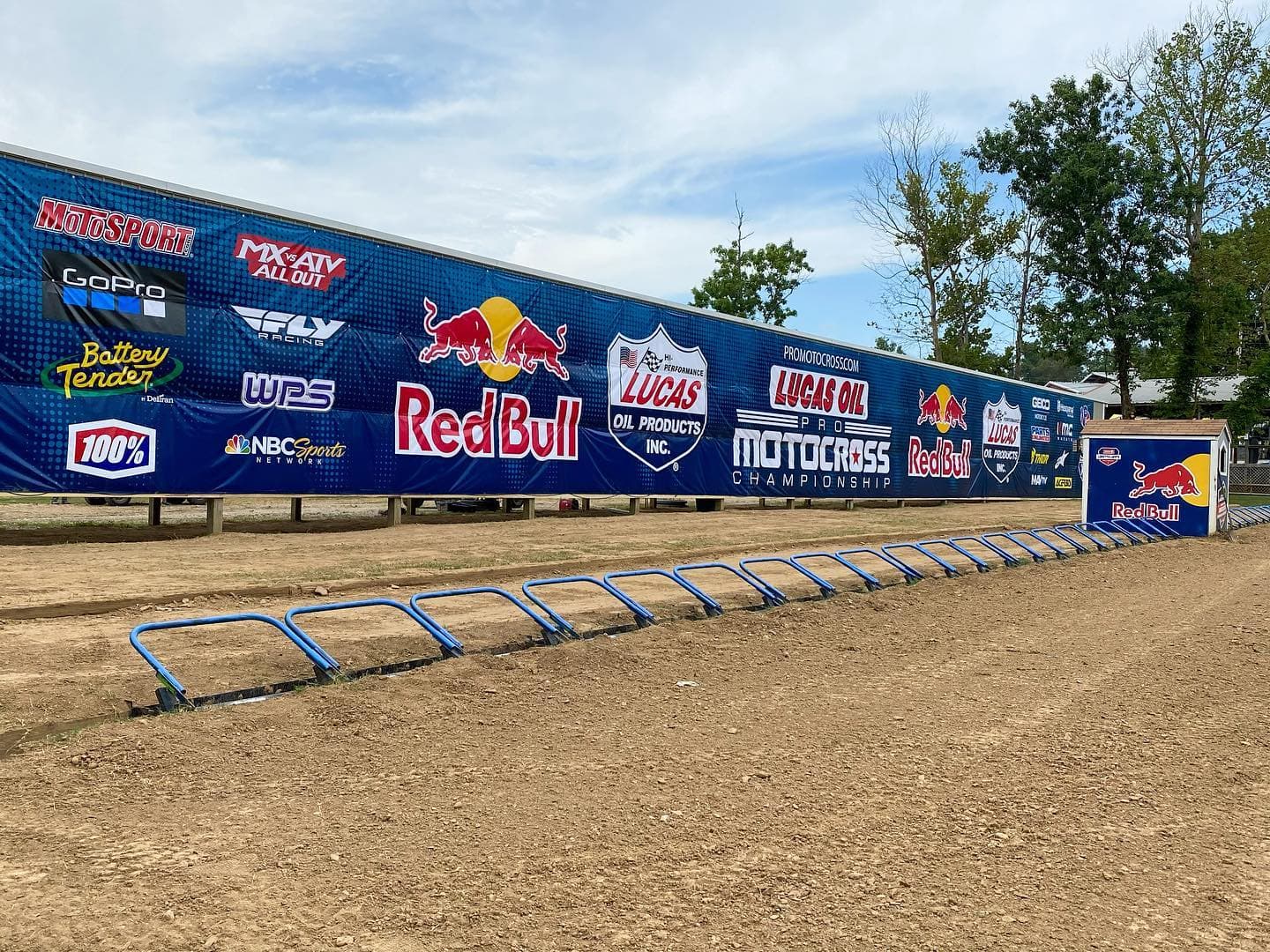 Loretta Lynn MX photo 9