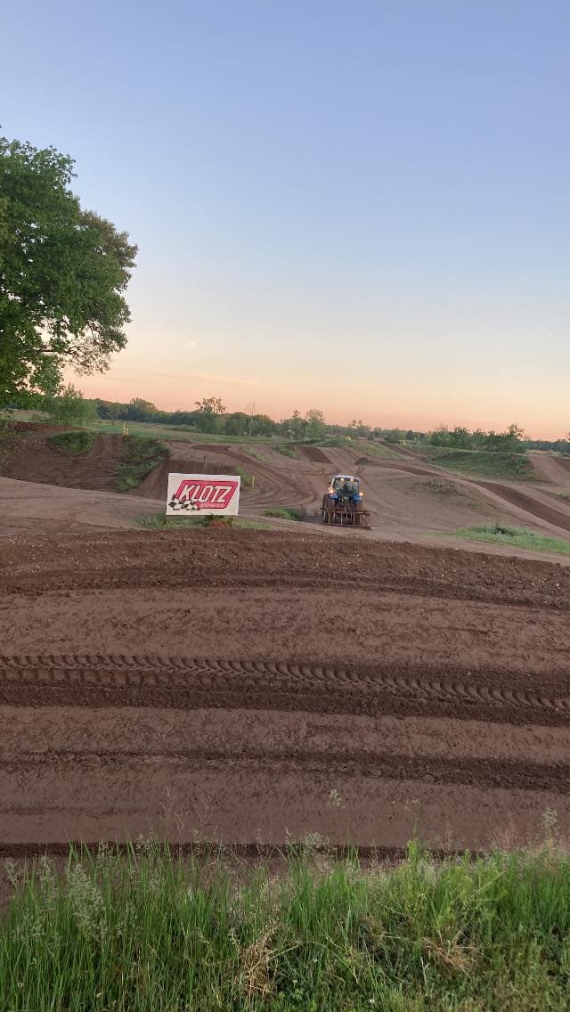 Log Road MX photo 1